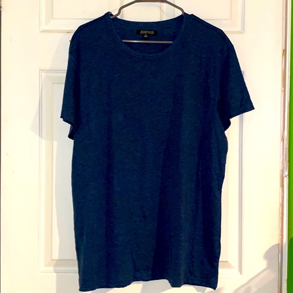Tee shirt